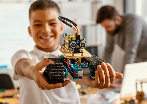 رباتیک کودک و نوجوان